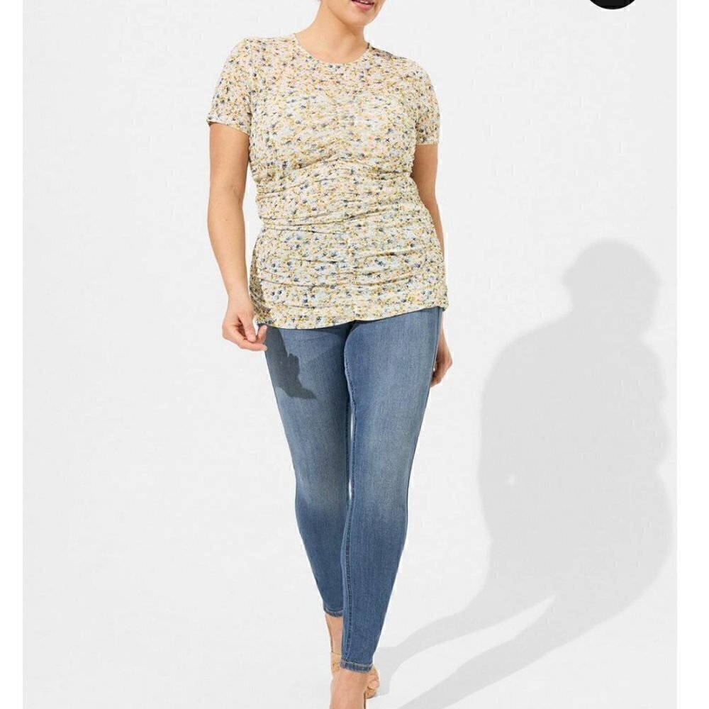 Torrid Stretch Mesh Ruched Top - Medium/Large, NWT - Picture 4 of 7